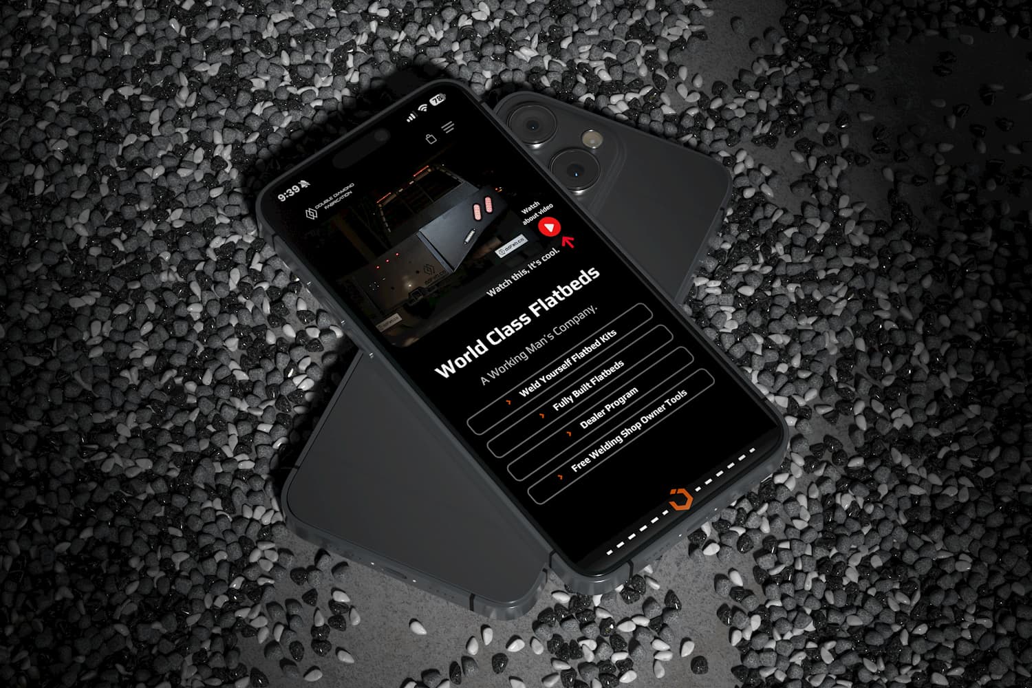 Double Diamond Fabrication mobile website presentation
